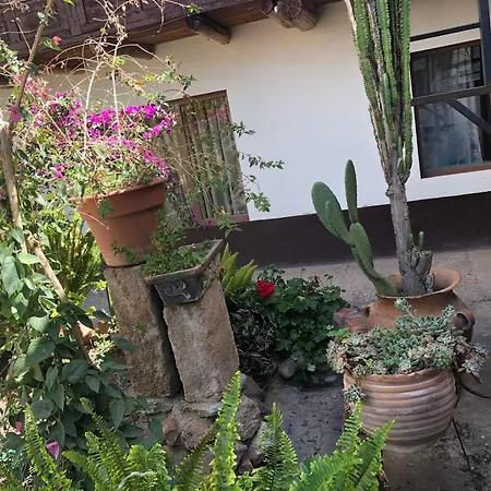 Hotel Casa Leoncio